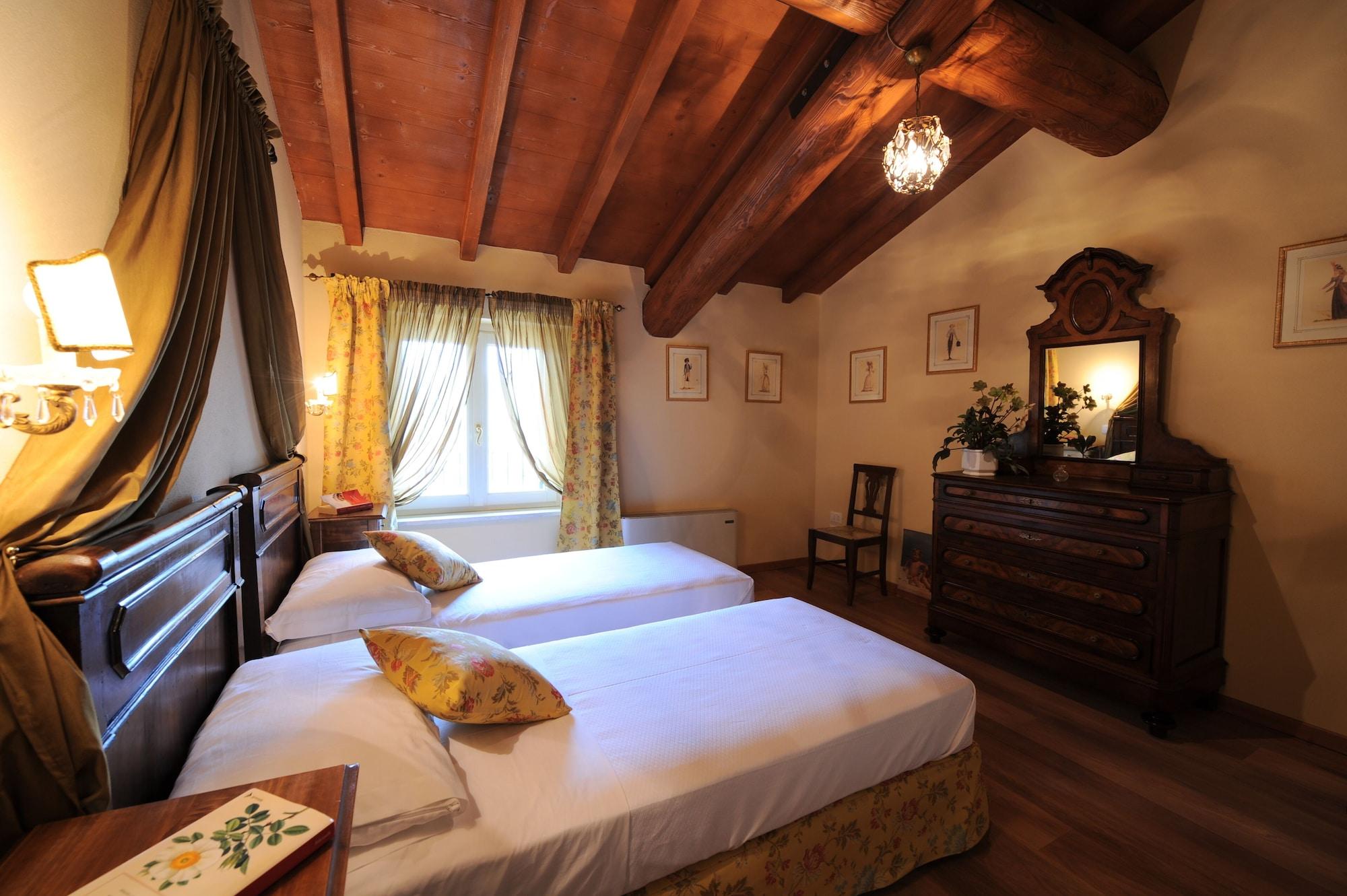 Relais Corte Paradiso بسكييرا ديل غاردا المظهر الخارجي الصورة