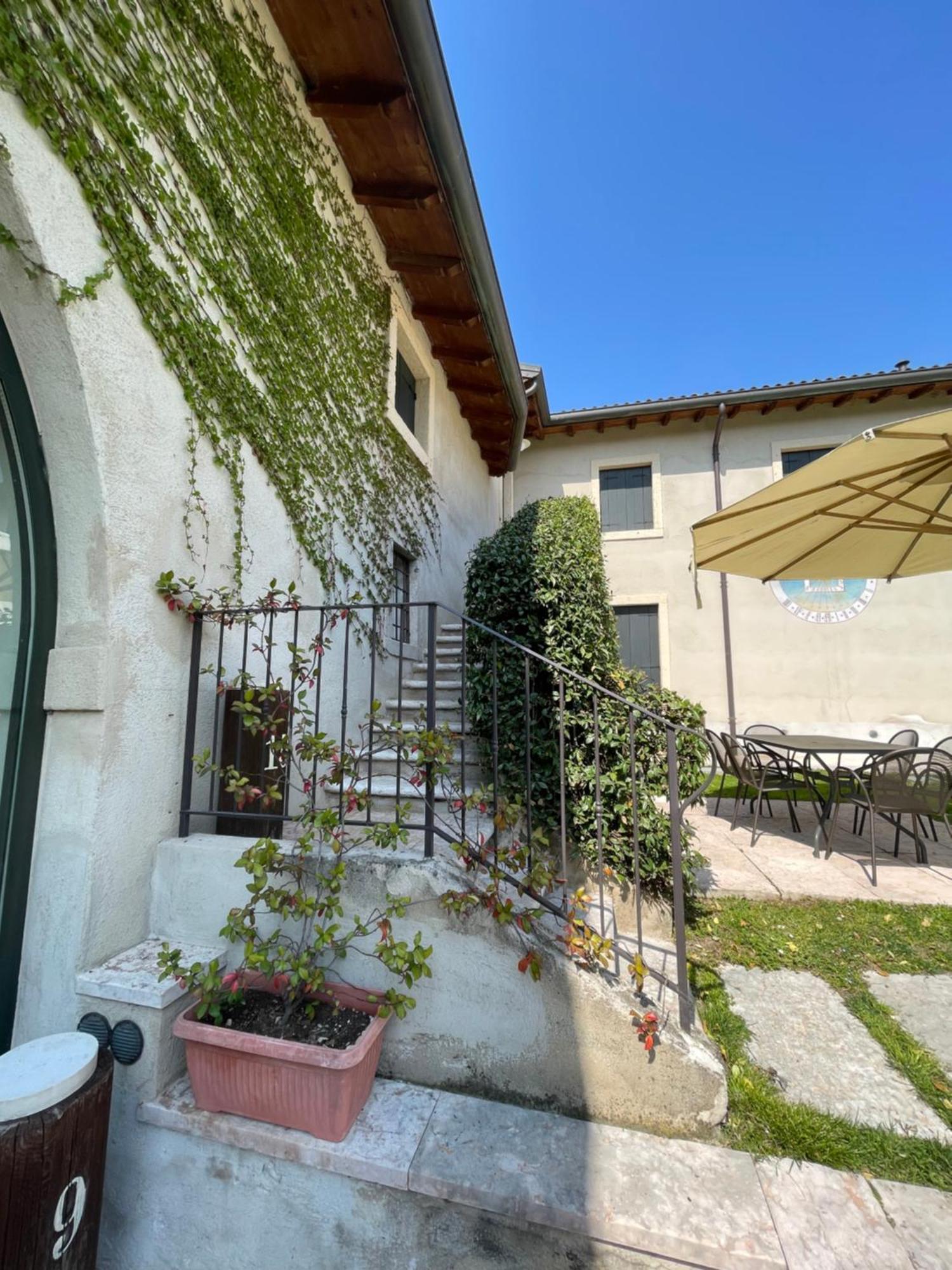 Relais Corte Paradiso بسكييرا ديل غاردا المظهر الخارجي الصورة